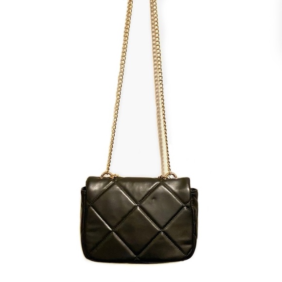 Badgley Mischka Black Gold Chain Quilted Crossbody Bag NWT - Picture 12 of 13